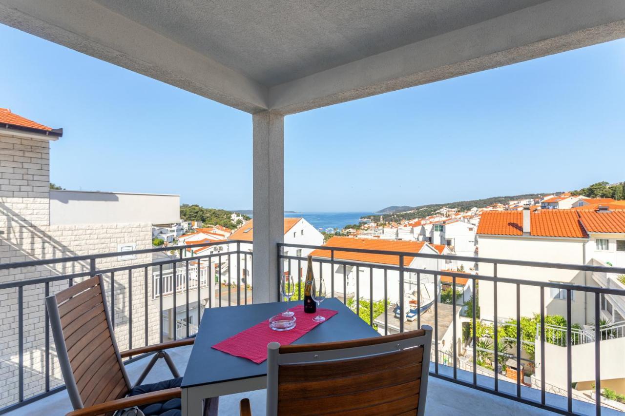 Apartments Viskovic Hvar Town Buitenkant foto
